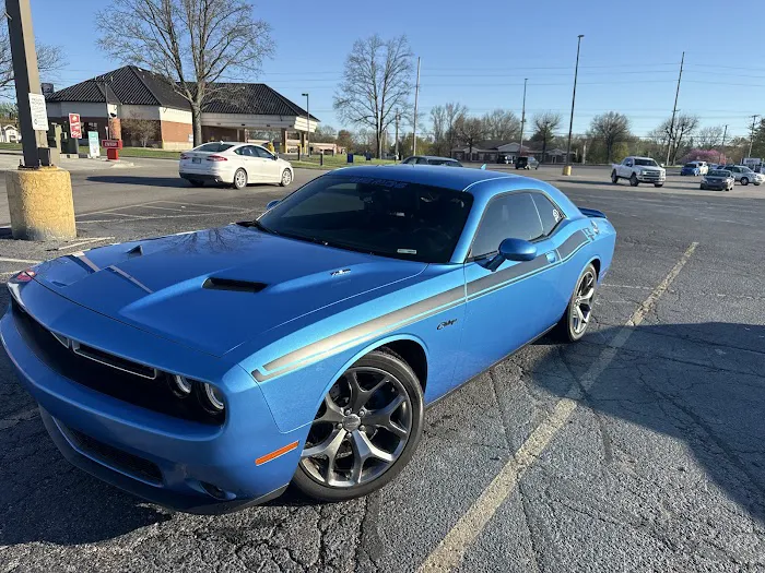 Zips Car Wash Picture 2