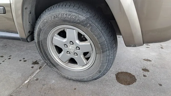 Dirtbuster Car Wash Picture 2