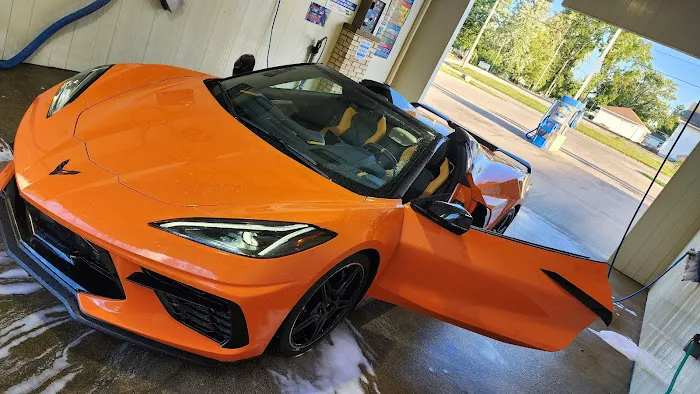 Dirtbuster Car Wash Picture 1