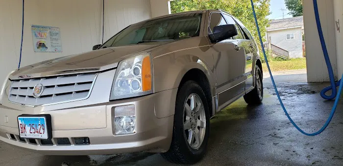 Dirtbuster Car Wash Picture 8