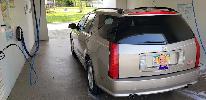 Dirtbuster Car Wash Picture 7