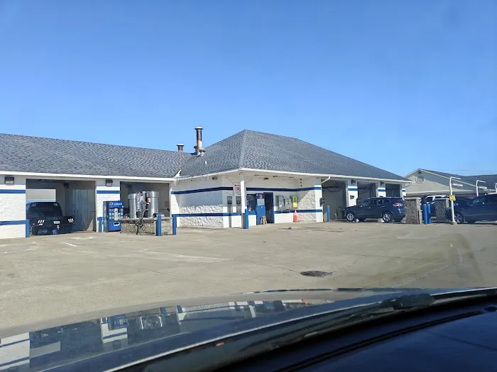 Mike’s Stop and Shine Picture 4