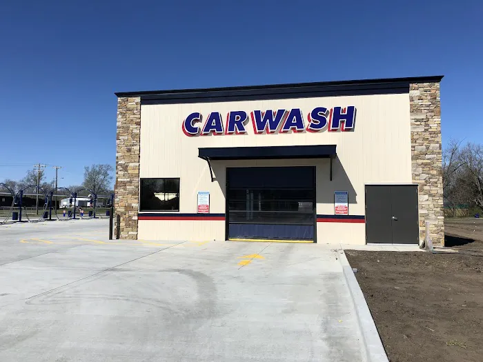 Take 5 Car Wash Picture 8