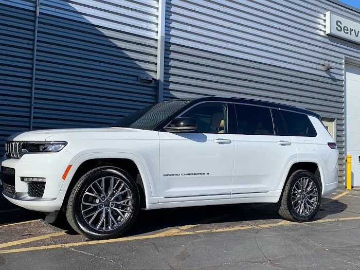 John's Car Wash Picture 10