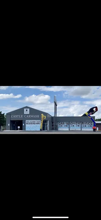 Castle Car Wash Picture 5