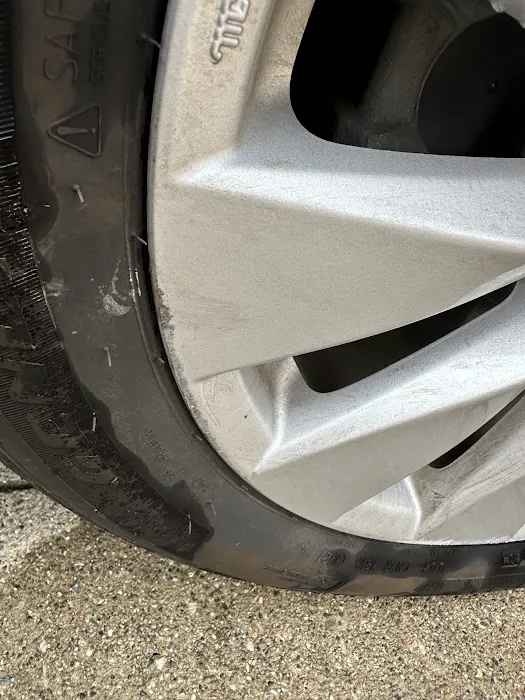 Spring Clean Car Wash Picture 2