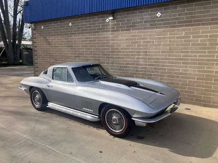 Maya’s Car Wash Picture 1