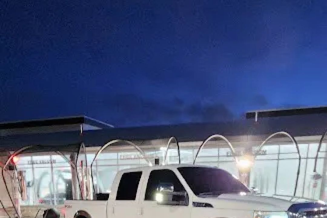 Smitty's Car Wash