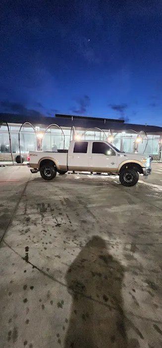 Smitty's Car Wash Picture 4