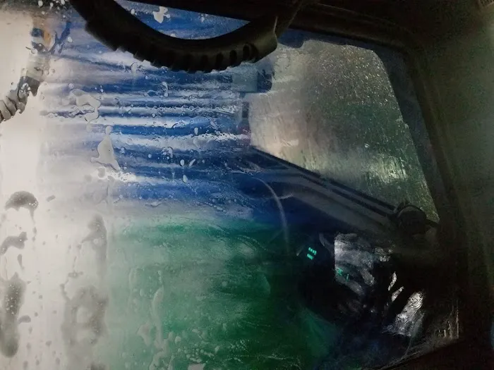 Rantoul Express Wash Picture 4