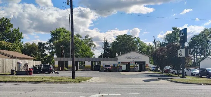 Rantoul Express Wash Picture 3