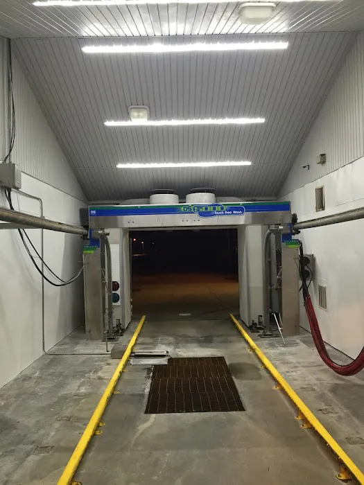 WISHY WASHIE'S KENNETT Picture 10