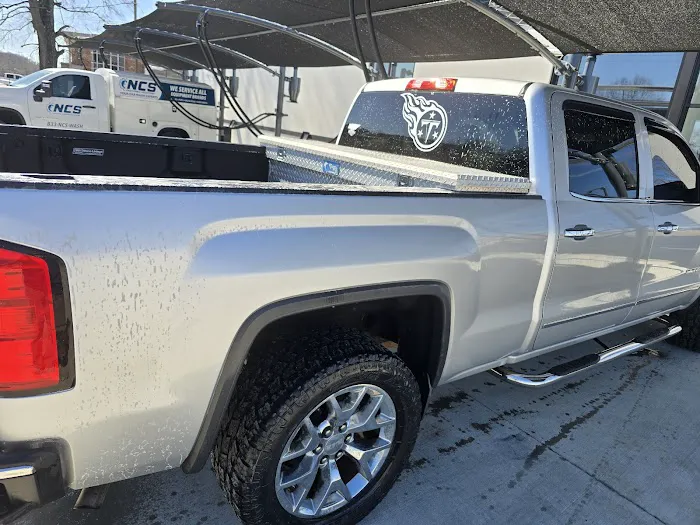 Wash N' Glo Car Wash Picture 9