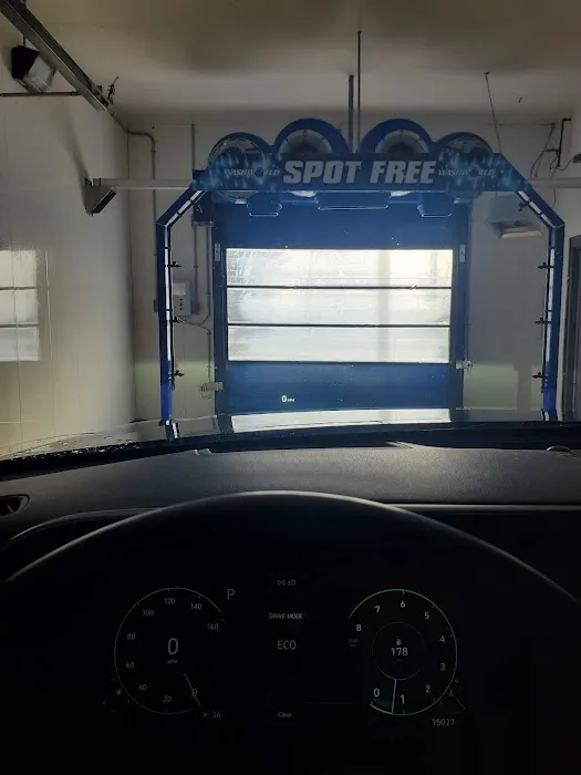 Princeton Car Wash Picture 7
