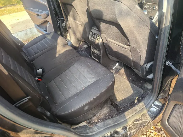 Under pressure auto detailing Picture 5