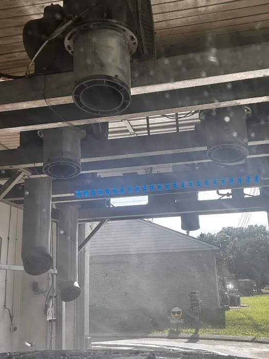 Take 5 Car Wash Picture 5