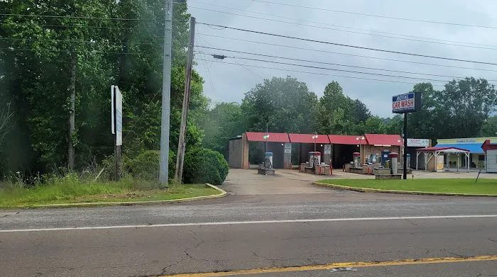 ROYAL CAR WASH Picture 2