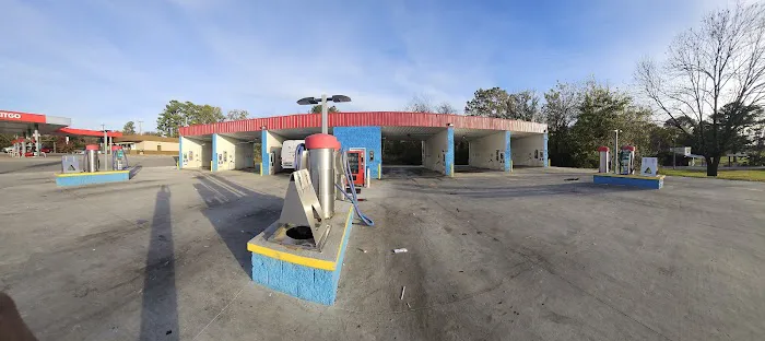 Big Willie’s Wash Picture 1