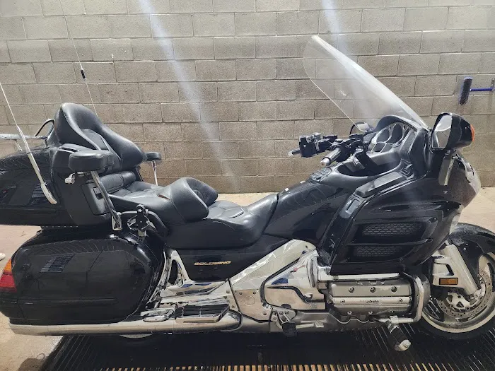 maxx car wash Picture 4