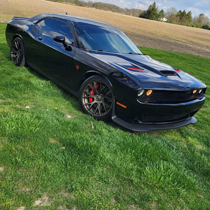 Thoroughbred Express Auto Wash Picture 6