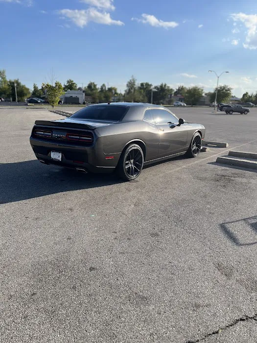 Crew Carwash Picture 5