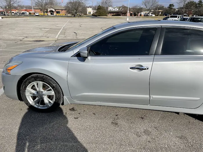 Crew Carwash Picture 8