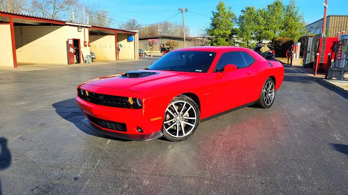 Highland Village Car Wash Picture 4