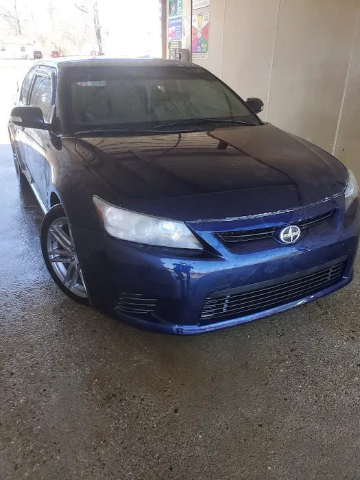 Highland Village Car Wash Picture 8