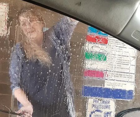 Laserwash Touchless Automatic Bay