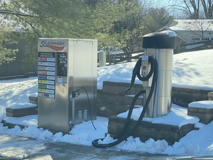 The field private Carwash Picture 3