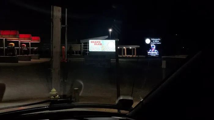 Grand Slam Car Wash Picture 4
