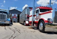 Finish Line Truck Wash photo 3