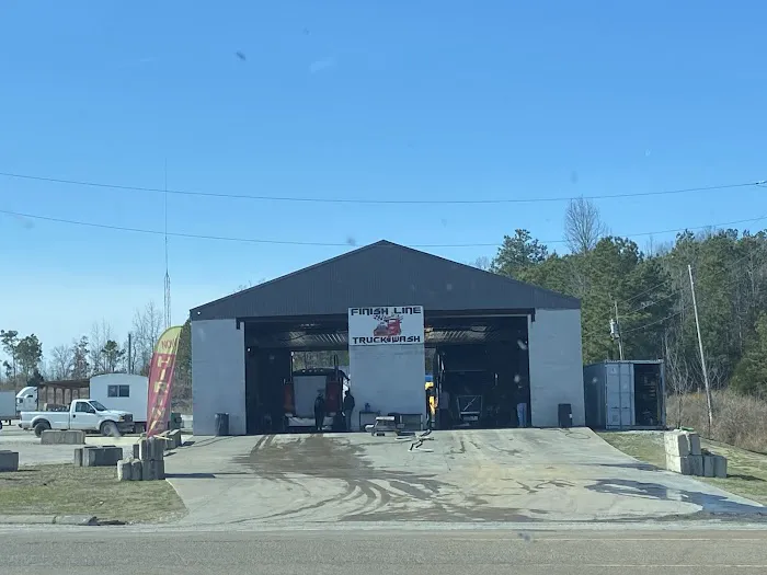 Finish Line Truck Wash Picture 7