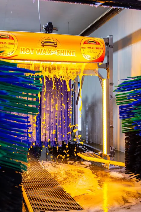 Jerry's Express Car Wash Picture 4