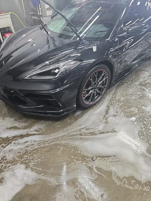 Unique Auto detailing Picture 6