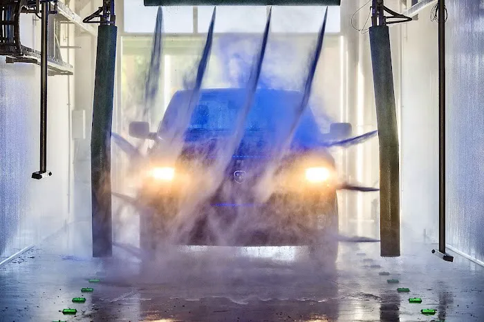 Shammys Auto Wash Picture 5