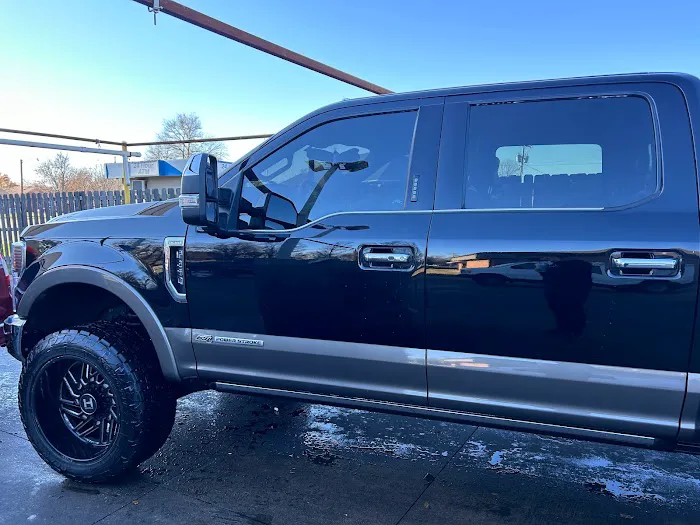 Sparkle Brite Car Wash Picture 10