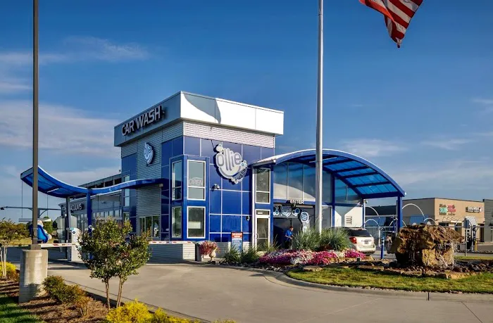 Ollie Wash Picture 3