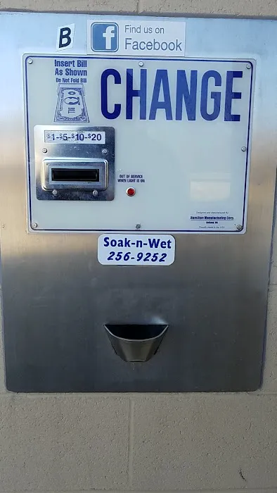 Soak-n-Wet Car Wash Picture 4