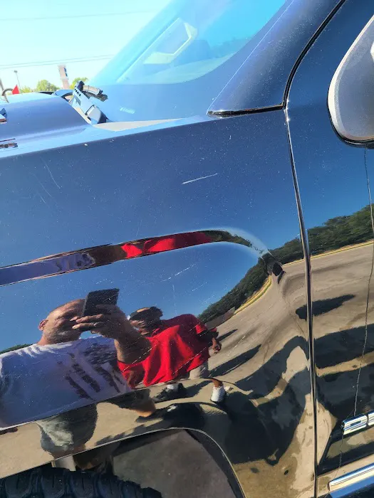 Rhyno Car Wash Picture 4