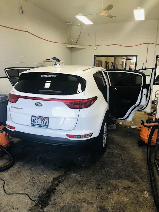 VP PowerWash Car Wash Picture 6