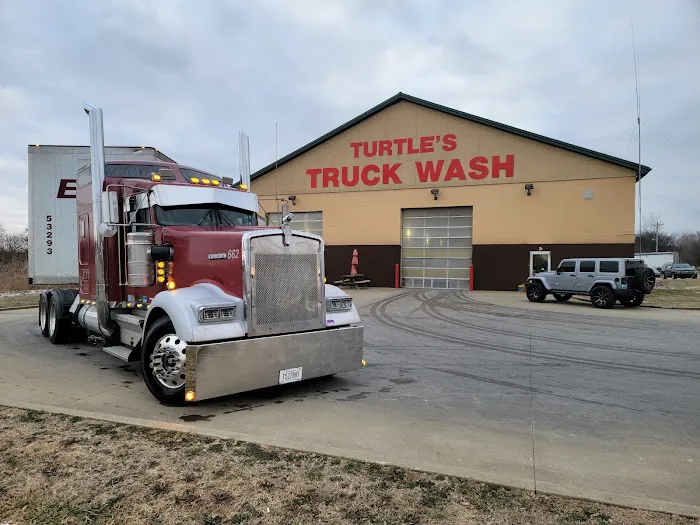 Turtle's Truck Wash Picture 1