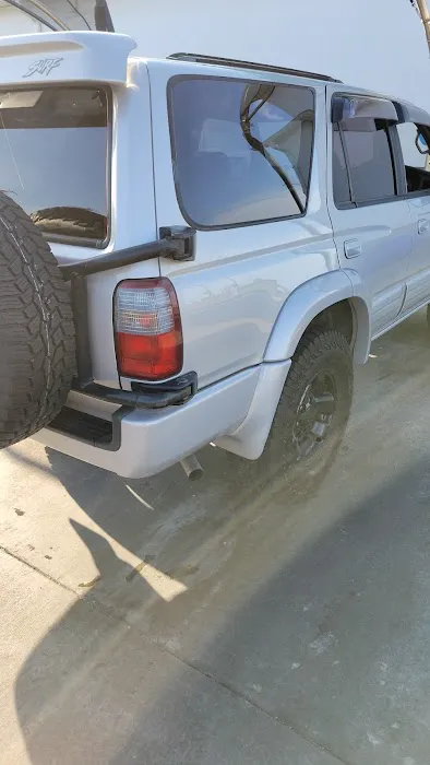 EZ Kleen Car Wash Picture 6