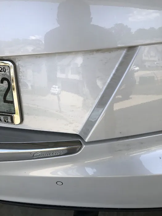 EZ Kleen Car Wash Picture 9