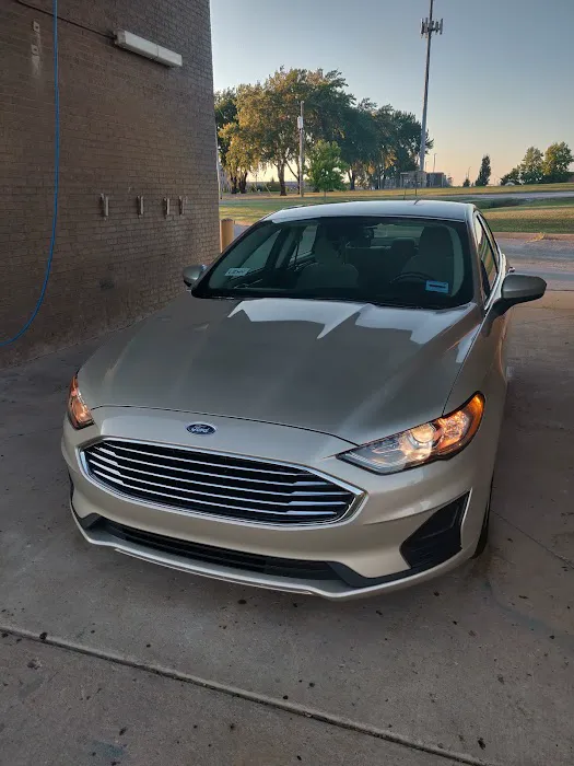 AAFES Car Wash Picture 3