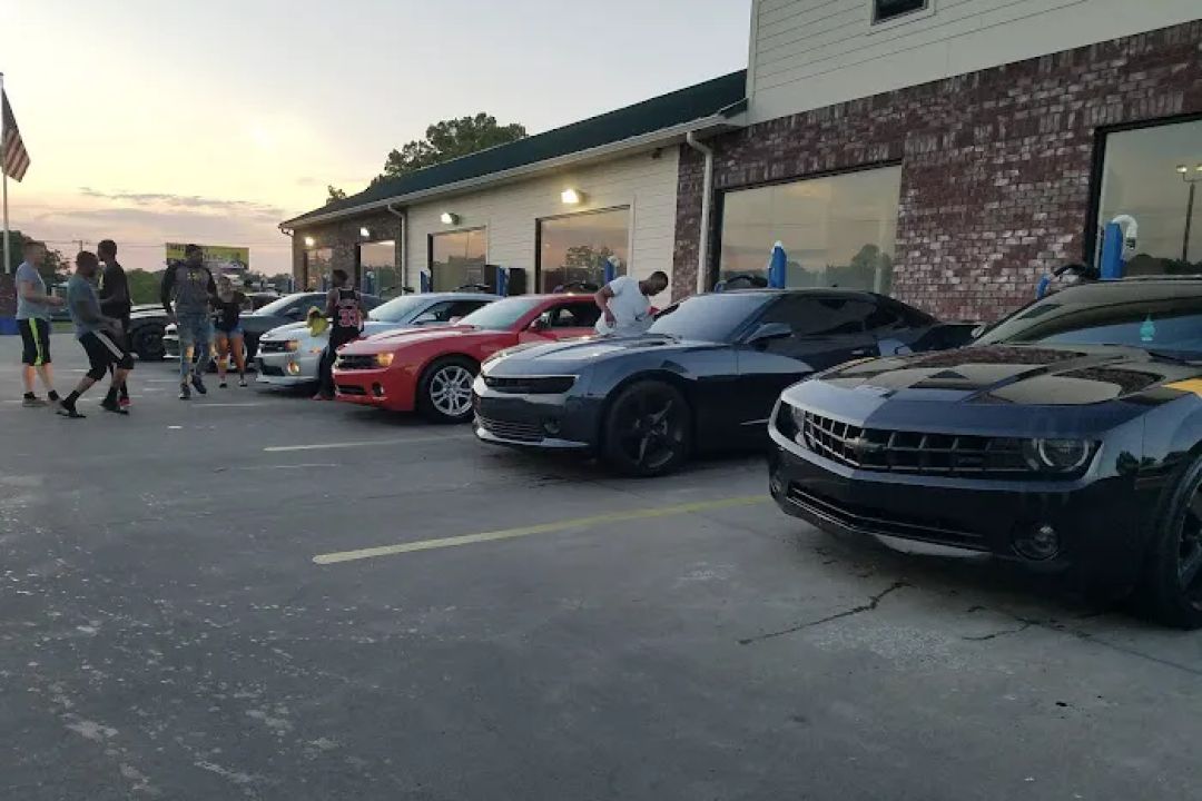 Screaming Eagle Express Car Wash