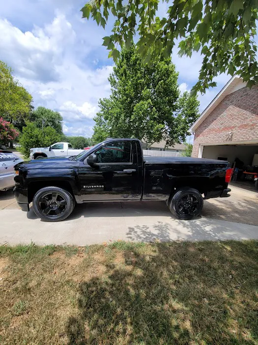 313 MOBILE AUTO WASH & DETAILING, LLC Picture 4