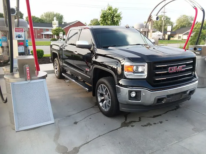 Crew Carwash Picture 7