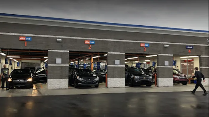 Prime Car Wash Picture 2