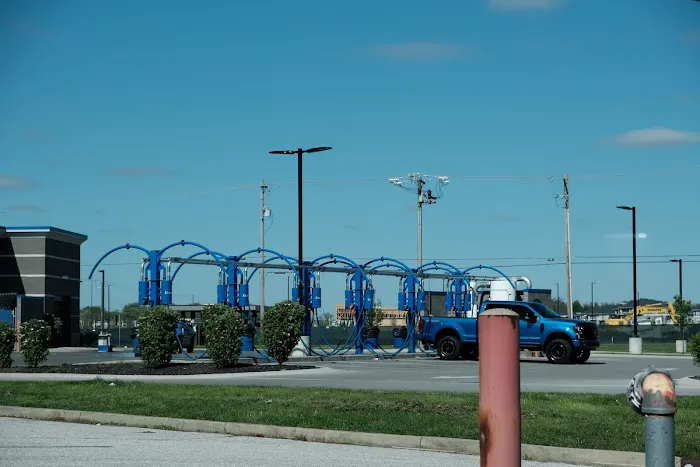 Prime Car Wash Picture 1